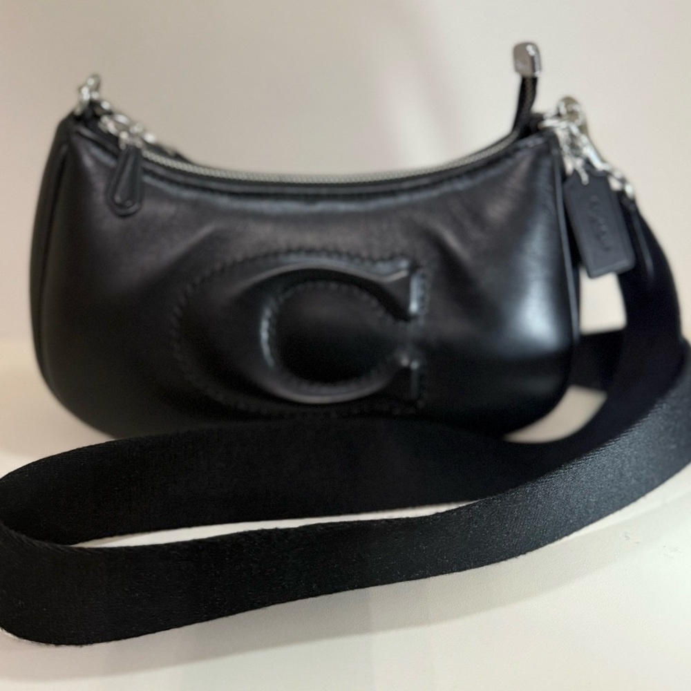 Coach Black Leather Crossbody Shoulder Bag with Wide Strap